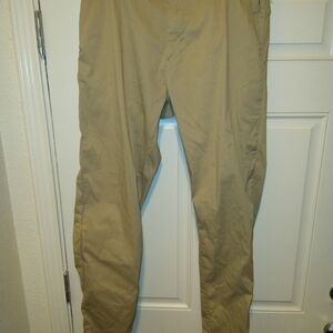 Lululemon Commission Classic Fit Warpstreme Chino Pants Men's sz 33x31.